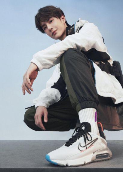 圈圈最新爆料王一博,圈圈独家爆料，精彩瞬间引粉丝热议